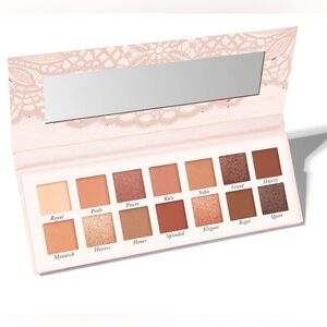 Laura Geller Reigning Rose Eyeshadow Palette